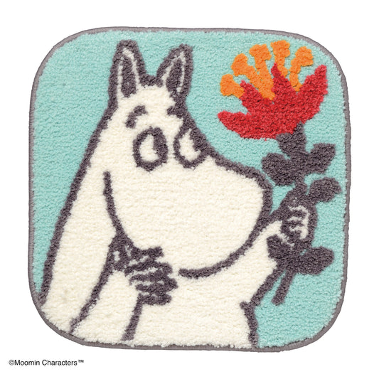Drap de chaise Moomin Mooming tenant une fleur