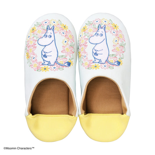 Moomin and wreath Room Shoes
