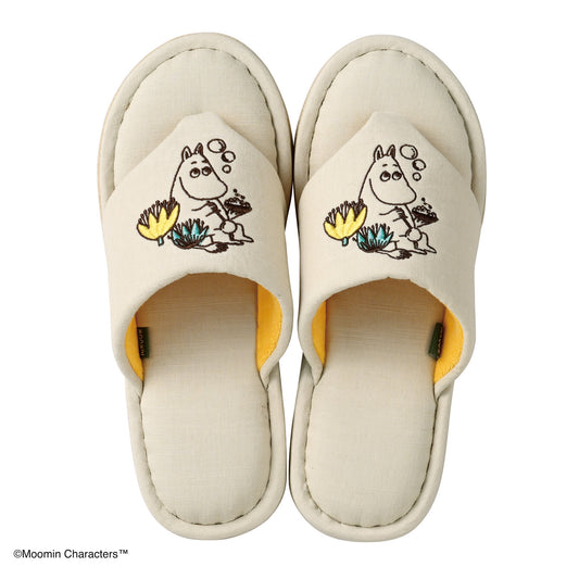 Moomin Soap bubble and Moomin Thong Slippers